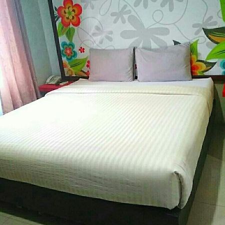 Hotel Syariah Grand Jamee Sunggal Exterior foto